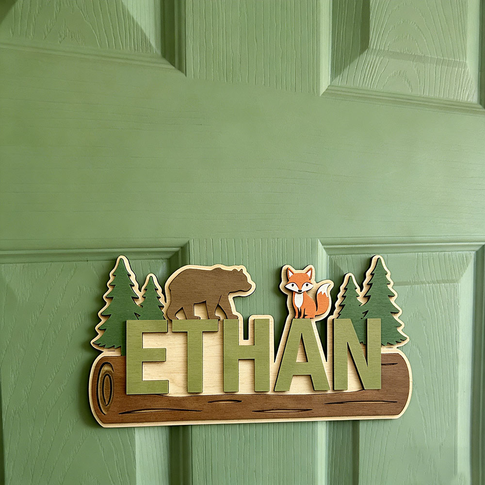 Placa de Madeira Personalizada - Baby Nursery In avaliação e preço